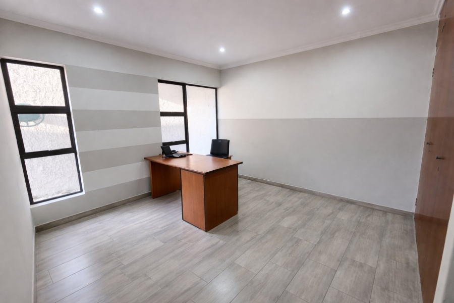 6 Bedroom Property for Sale in Sasolburg Ext 23 Free State